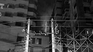 রাজধানীতে আবাসিক ভবনে আগুন, প্রাণ গেল দুজনের