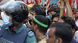 আশুরার তাজিয়া মিছিলে দা-ছোরা, আতশবাজি নিষিদ্ধ করল ডিএমপি