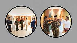 পিএসও ও ডিজিএফআই প্রধানকে র‍্যাংক ব্যাজ পরিয়ে দিলেন প্রধানমন্ত্রী