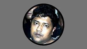 প্যারোলে মুক্তি, মায়ের জানাজায় অংশ নিলেন সেই সোহেল রানা