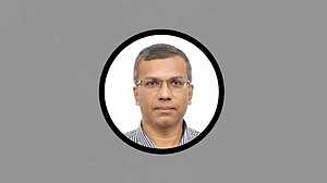 বাংলাদেশ ব্যাংকের নেতৃত্বে পরিবর্তন, নতুন গভর্নর মোস্তাকুর রহমান