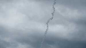 ওমান উপকূলে হামলা, মার্কিন নাগরিকদের নিরাপদ আশ্রয়ে থাকার নির্দেশ