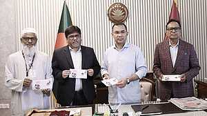 স্বাধীনতা দিবস: স্মারক ডাকটিকিট উন্মোচন করলেন প্রধানমন্ত্রী