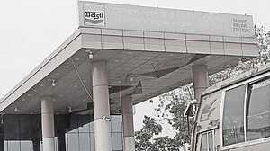 তেল না পেয়ে পাম্প ম্যানেজারকে ট্রাকচাপা, ঘটনাস্থলেই গেল প্রাণ