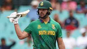 আইপিএলকে ‘সিনেমা’ ও পিএসএলকে ‘আসল ক্রিকেট’ বললেন রুশো