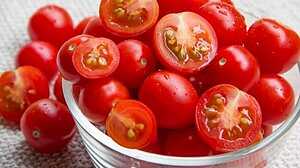 বছরজুড়ে হাতের নাগালে থাকা টমেটোর অবিশ্বাস্য স্বাস্থ্যগুণ