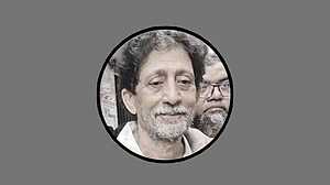 অর্থনীতিবিদ আবুল বারকাত কারামুক্ত