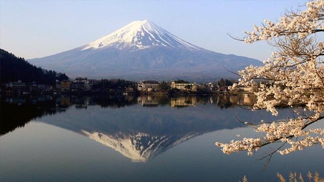 japan s mount fuji