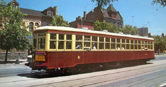 street car in canada