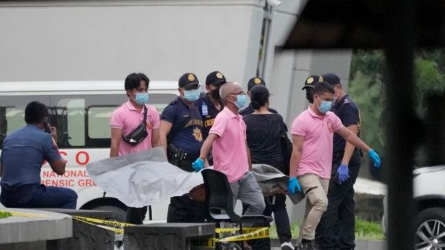 3 dead in shooting at philippines university graduation
