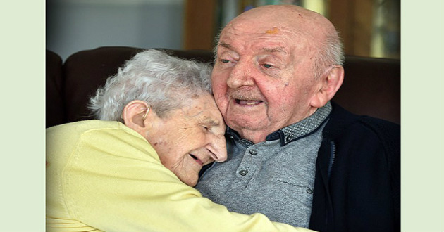 Mother went to elderly to serve her son