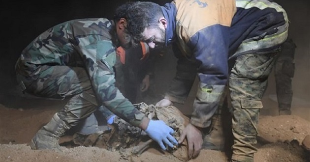 Three mass graves found in Syria