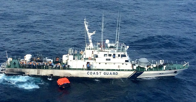 Two ships clash on the Chinese coast