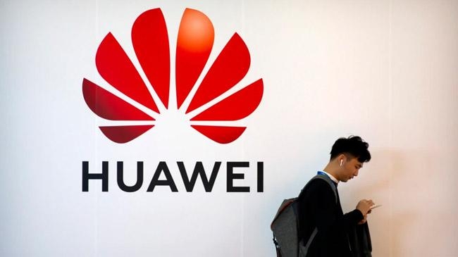 a billboard from huawei