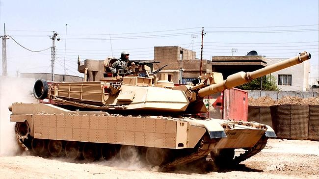abrams tank