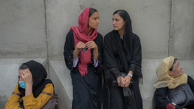 afgan women 1