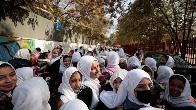 afghan women 1