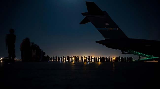 afghan men flee