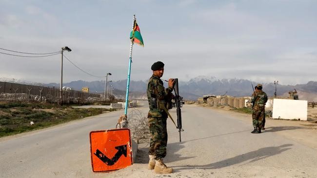 afghan national army guard checkpoint
