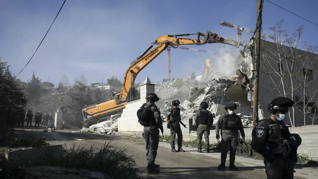 al aqsa chief guard house demolished