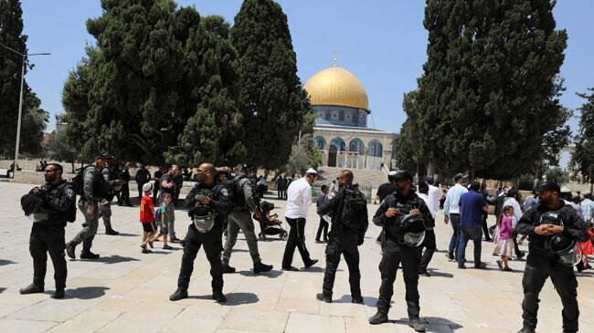 al aqsa jews enter forcfully