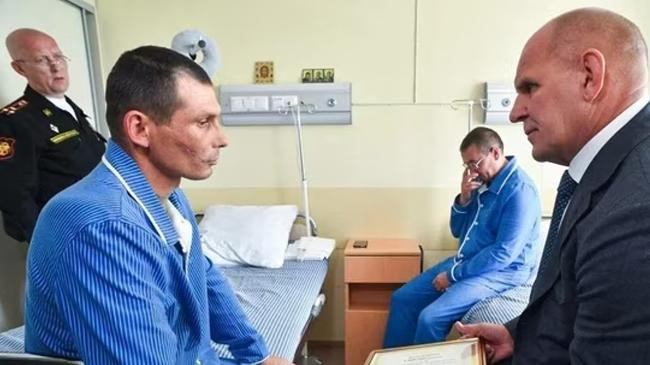 andrei kravtsov awarded