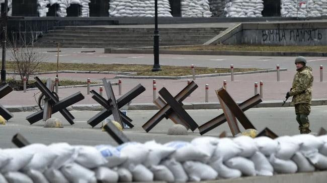 anti tank obstacles center of kyiv