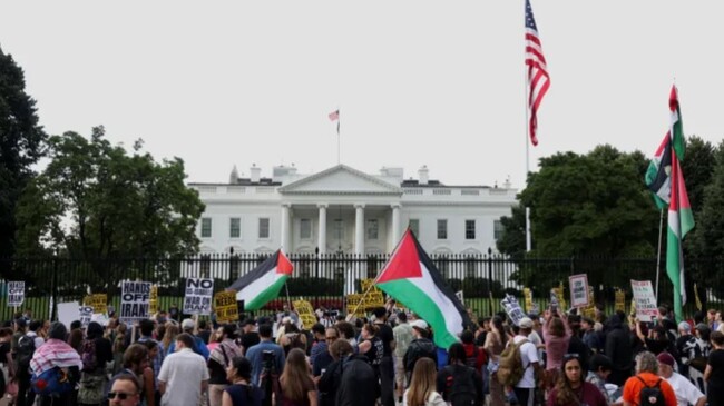 antiwar protest white house