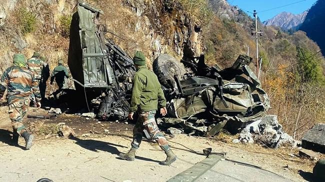 army truck fell into 700 feet deep gorge
