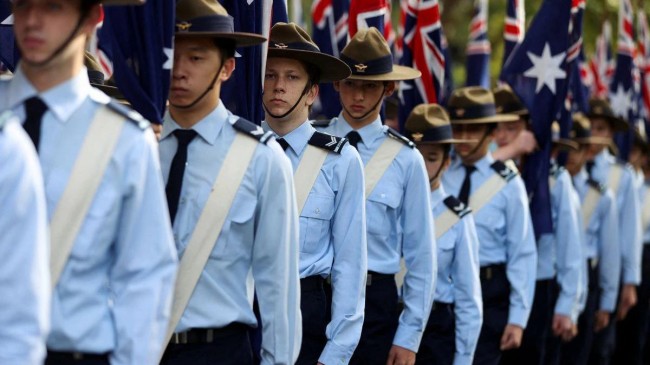 australia nz show support for ukraine at anzac da nz show support for ukraine at anzac day 1