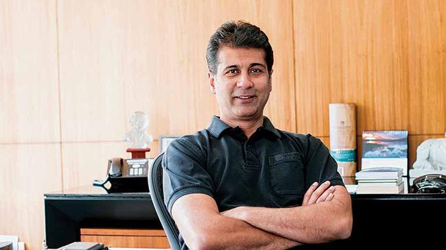 bajaj ceo rajib bajaj