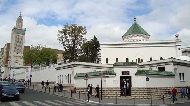 beautiful mosque in paris