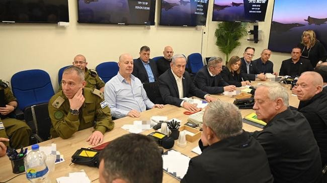 benjamin netanyahu during a war cabinet meeting at the kirya in tel aviv