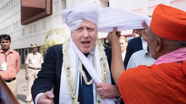 boris johnson visited gujarat biotechnology university