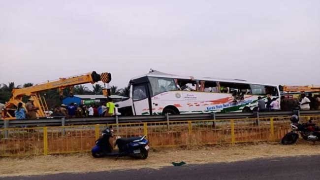 bus accident kerala