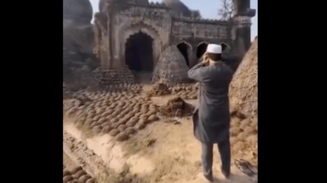 call to prayer at a mughal era mosque in uttar pradesh
