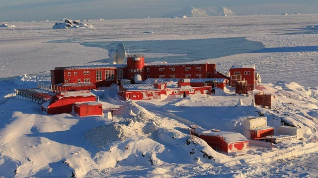 chile army camp antarctica
