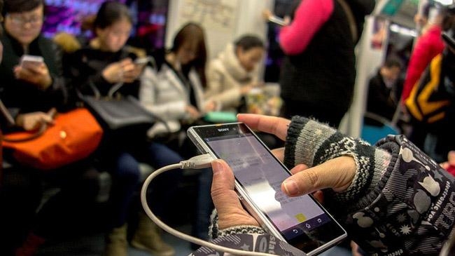 china censor social media