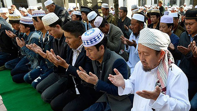 china muslim namaz