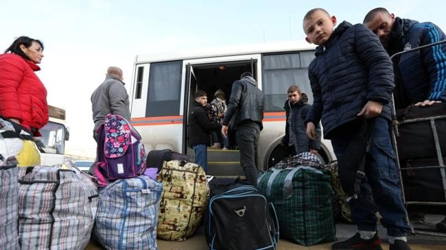 civilians evacuated from kherson