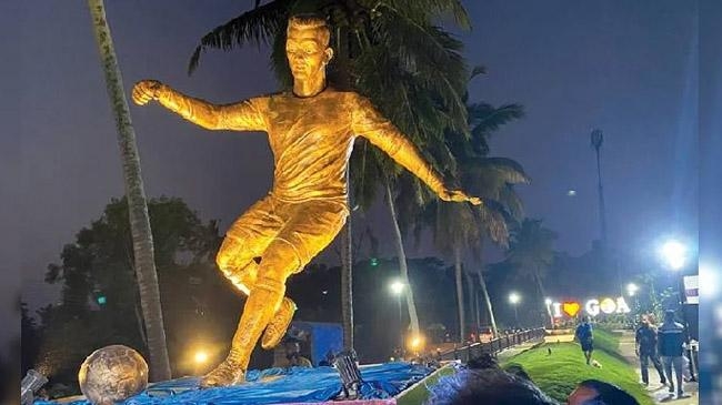 cristiano ronaldo statue goa india home