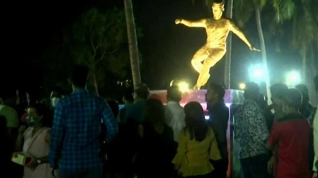 cristiano ronaldo statue goa india inner