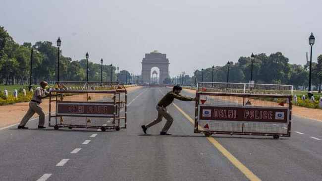 curfew imposed in delhi