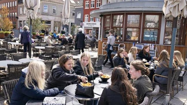 denmark to lift covid curbs