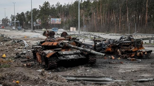 destroyed russian tanks in ukraine 1