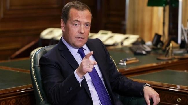 dmitry medvedev 4