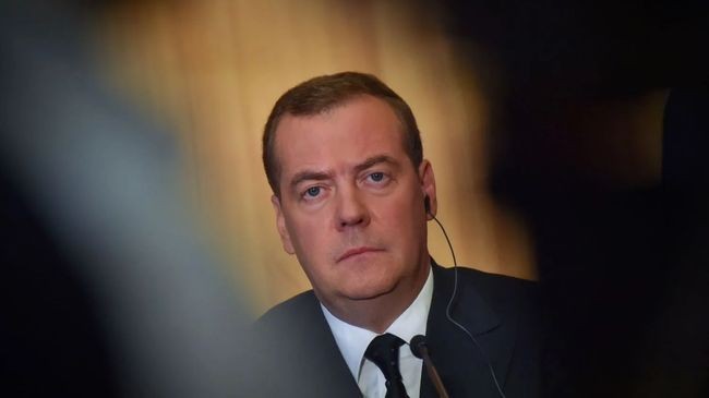 dmitry medvedev 8