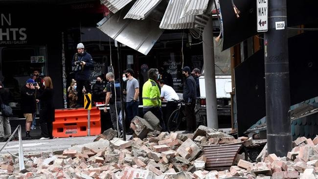 earthquake strikes southern australia 1