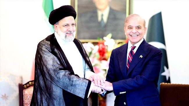 ebrahim raisi and shehbaz sharif