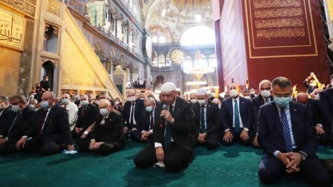 erdogan reciting quran